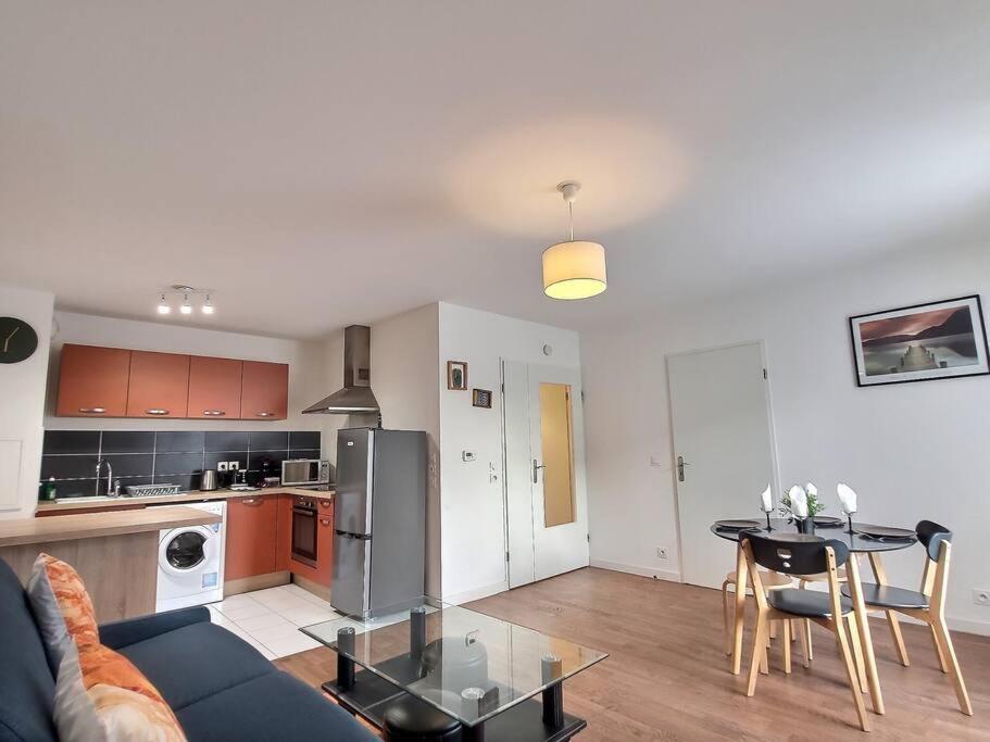 Apartment Le Cocon D'ariane *disney*paris*gare A 100m* Chessy (Seine-et-Marne)